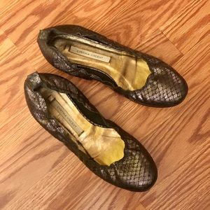 Cynthia Vincent pewter alligator-embossed flats